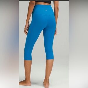 Size 12 Lululemon High Rise Align crops
